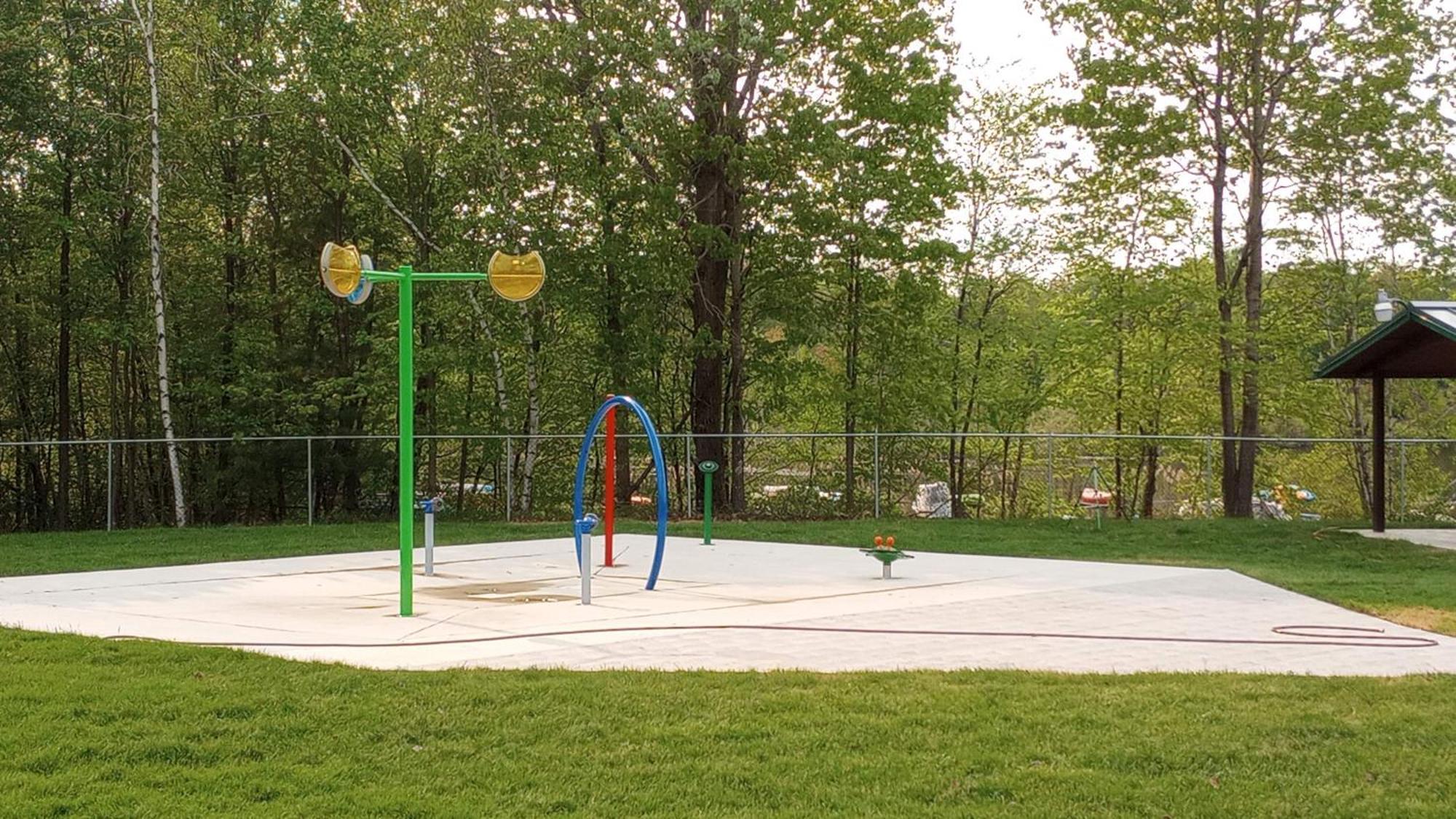 Walk To Pool & Beach - Spacious Gateway, Hot Tub, Game Room Pocono Country Place Exterior photo