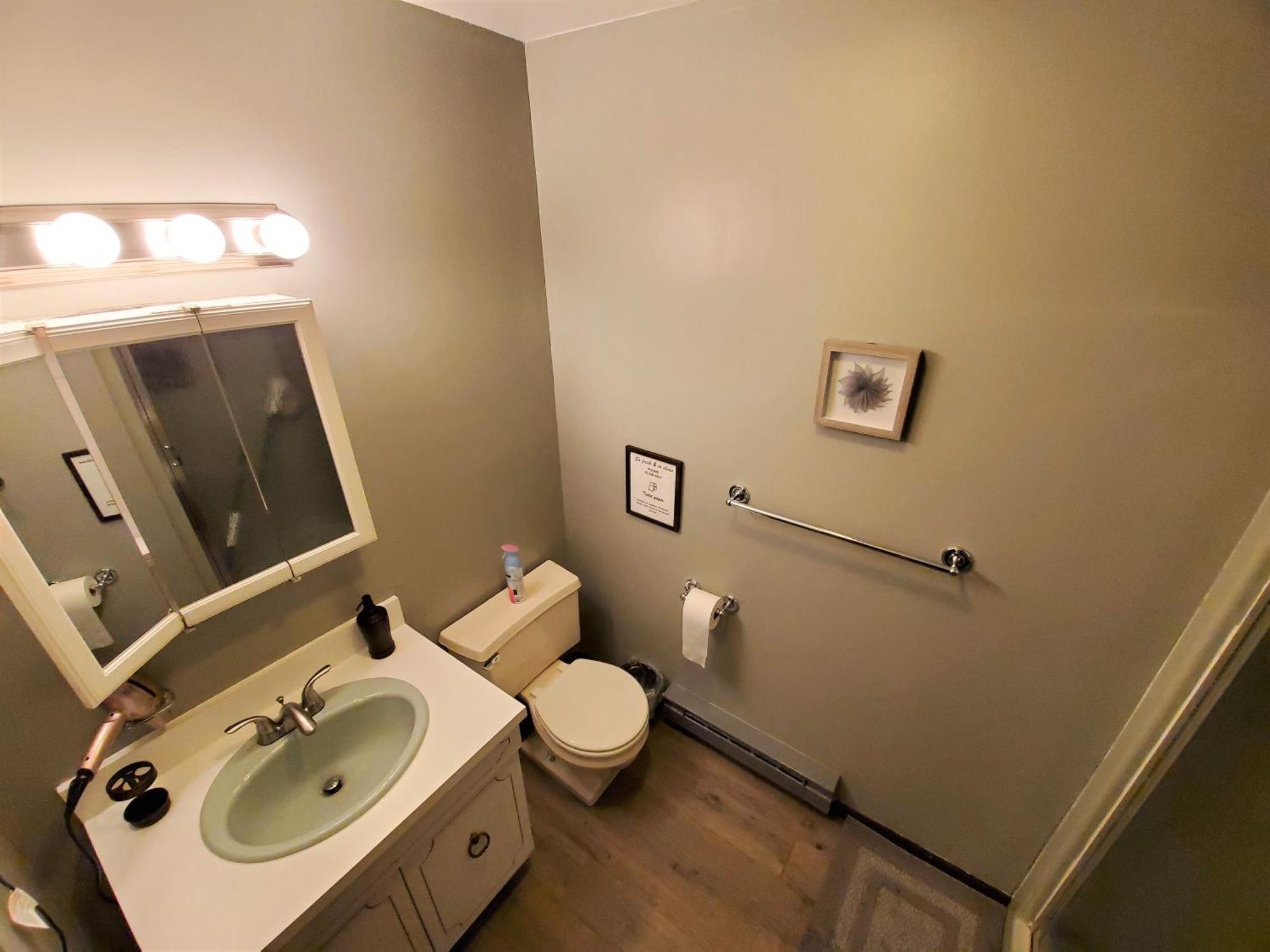 Walk To Pool & Beach - Spacious Gateway, Hot Tub, Game Room Pocono Country Place Exterior photo